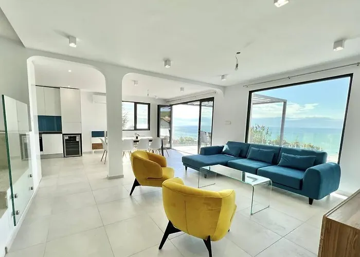 Villa Balchik Вилла