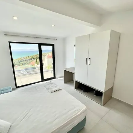 ヴィラ Villa Balchik バルチク